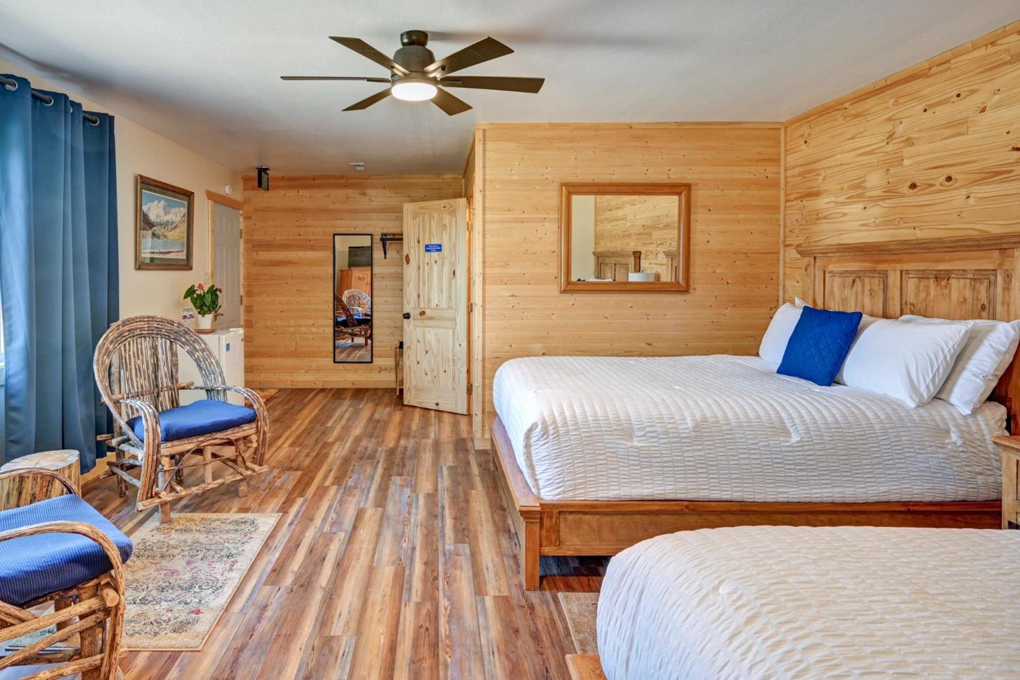 Snowy Peaks Rv Park Hotel Buena Vista Room photo