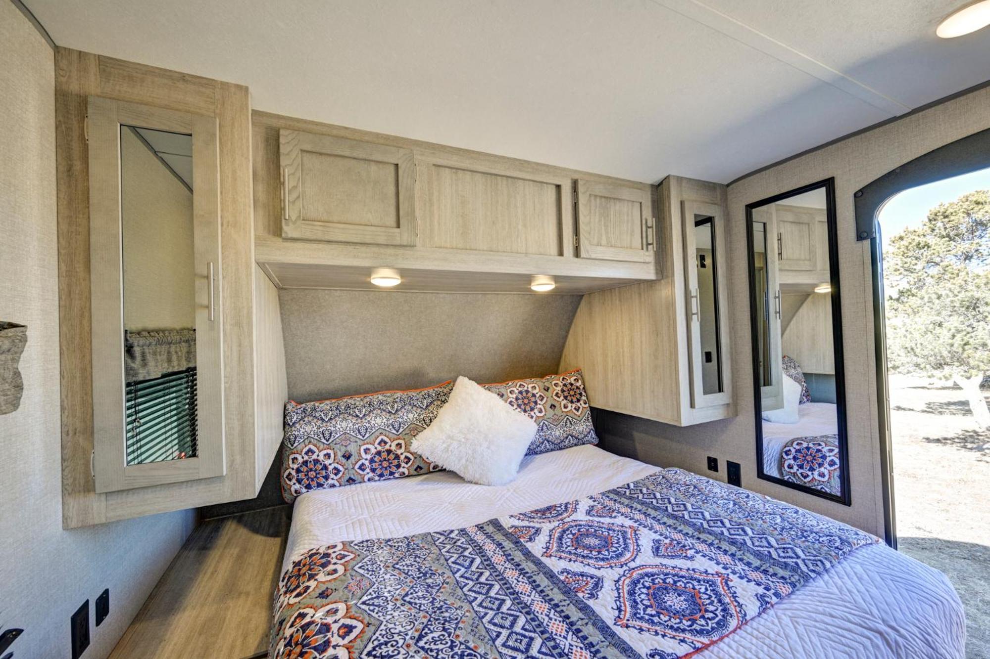 Snowy Peaks Rv Park Hotel Buena Vista Room photo